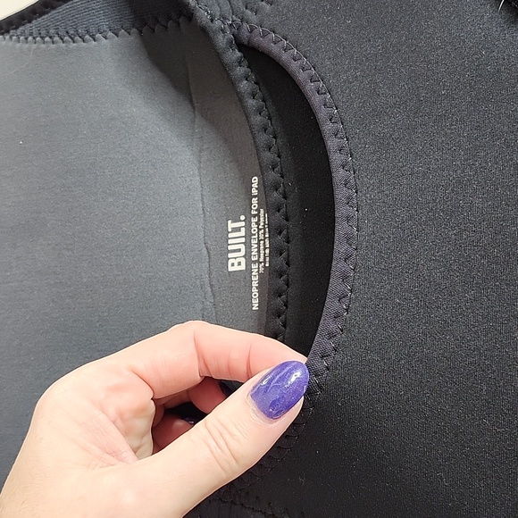 NWOT BlackBeard Spiced Rum Neoprene Envelope Case For IPAD by BUILT - Picture 6 of 8